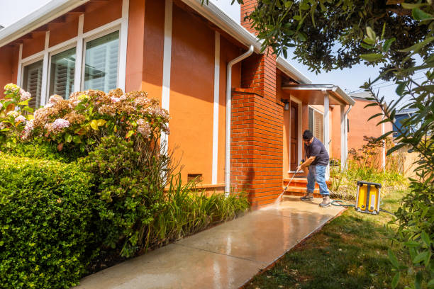 Best Commercial Building Pressure Washing  in Moodus, CT